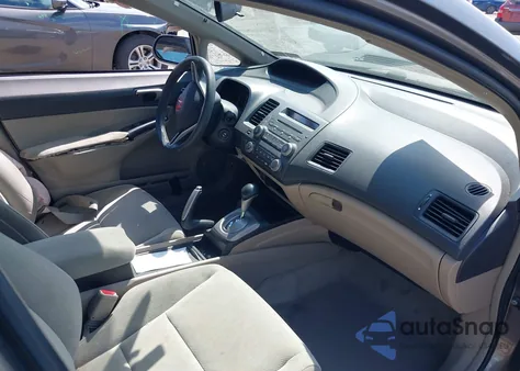 2009 Honda Civic Lx z USA, uszkodzony, nr VIN 1HGFA16509L005907